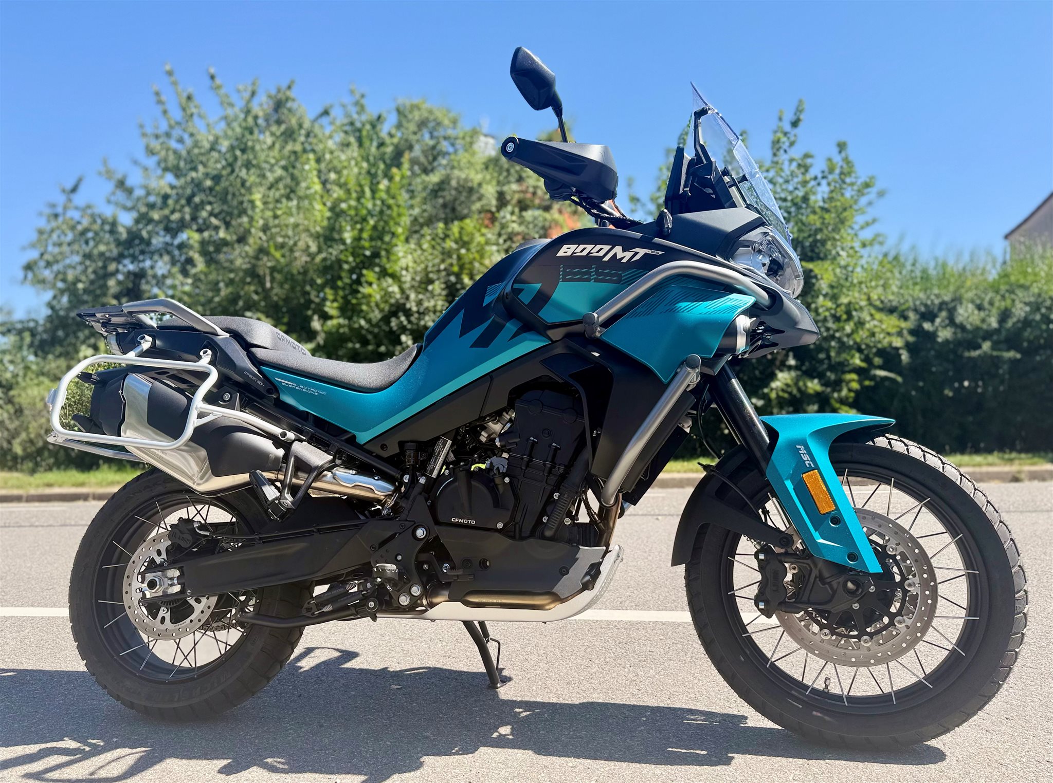 CFMOTO 800MT-ES