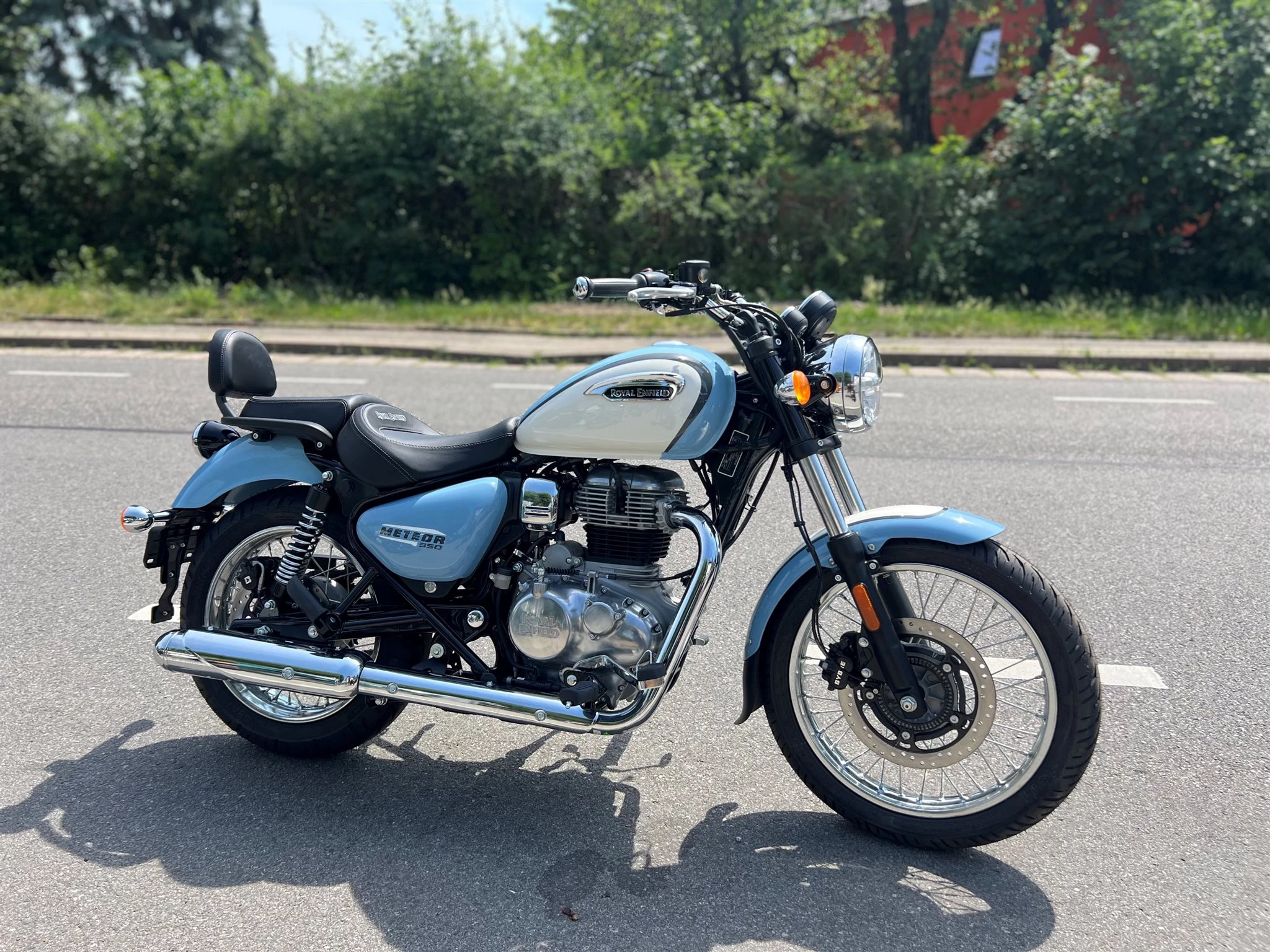 Royal Enfield Meteor 350 Aurora