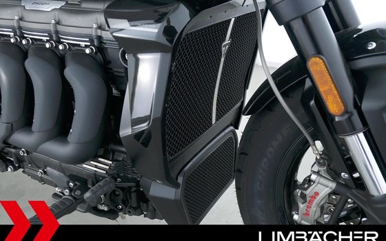Gebrauchtmotorrad Triumph Rocket 3 Storm GT - Bild 13