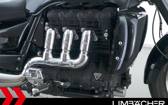 Gebrauchtmotorrad Triumph Rocket III Roadster - Bild 24