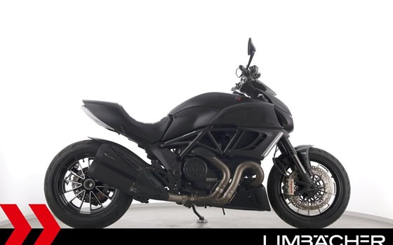 Gebrauchtmotorrad Ducati Diavel 1200 Dark - Bild 10