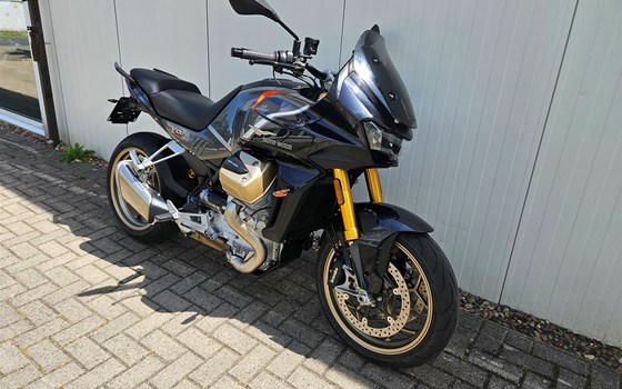 Gebrauchtmotorrad Moto Guzzi V100 Mandello S - Bild 2