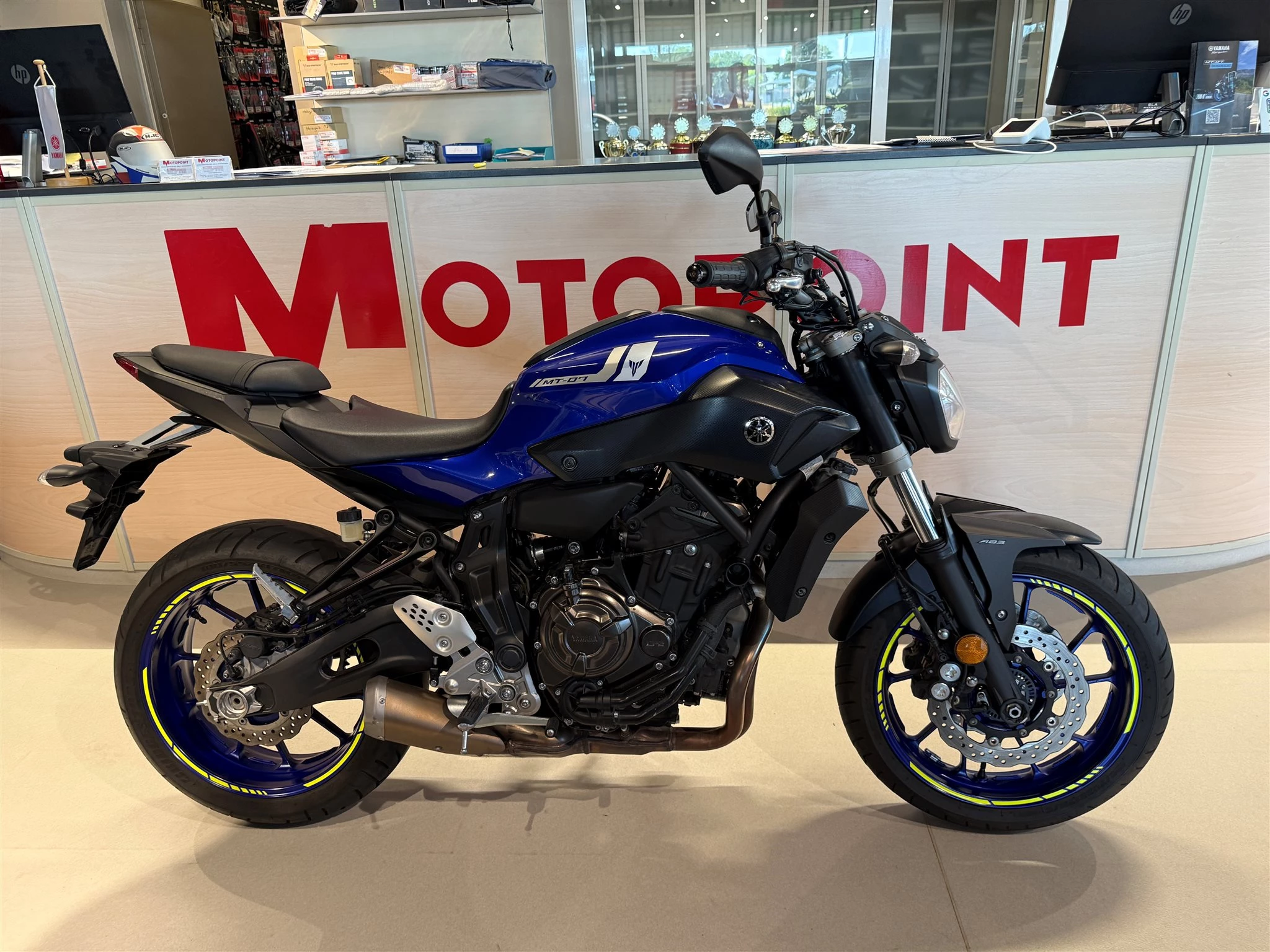 Yamaha MT-07