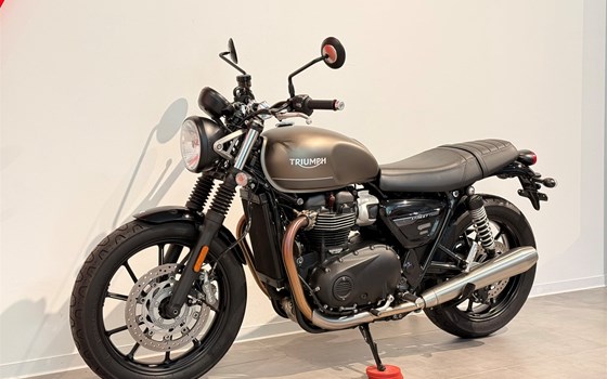 Gebrauchtmotorrad Triumph Street Twin - Bild 2