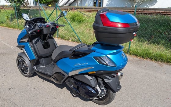 Gebrauchtmotorrad Peugeot Metropolis 400 - Bild 3