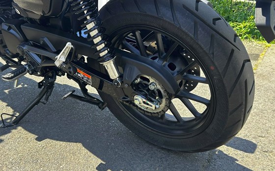 Gebrauchtmotorrad Royal Enfield Guerrilla 450 - Bild 11