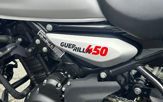 Gebrauchtmotorrad Royal Enfield Guerrilla 450 - Bild 6