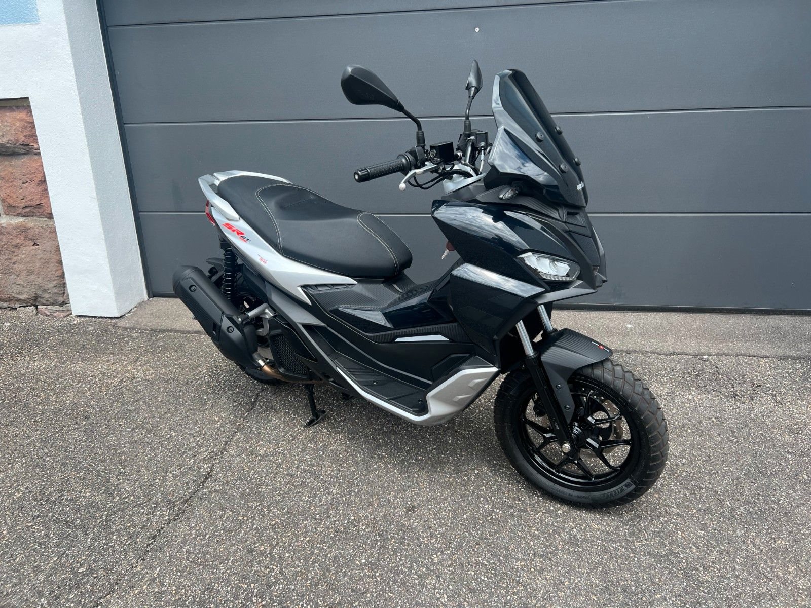 Aprilia SR 125