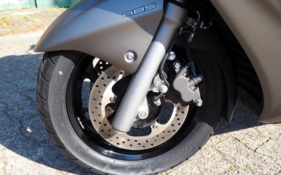 Gebrauchtmotorrad Yamaha Majesty 400 ABS - Bild 10