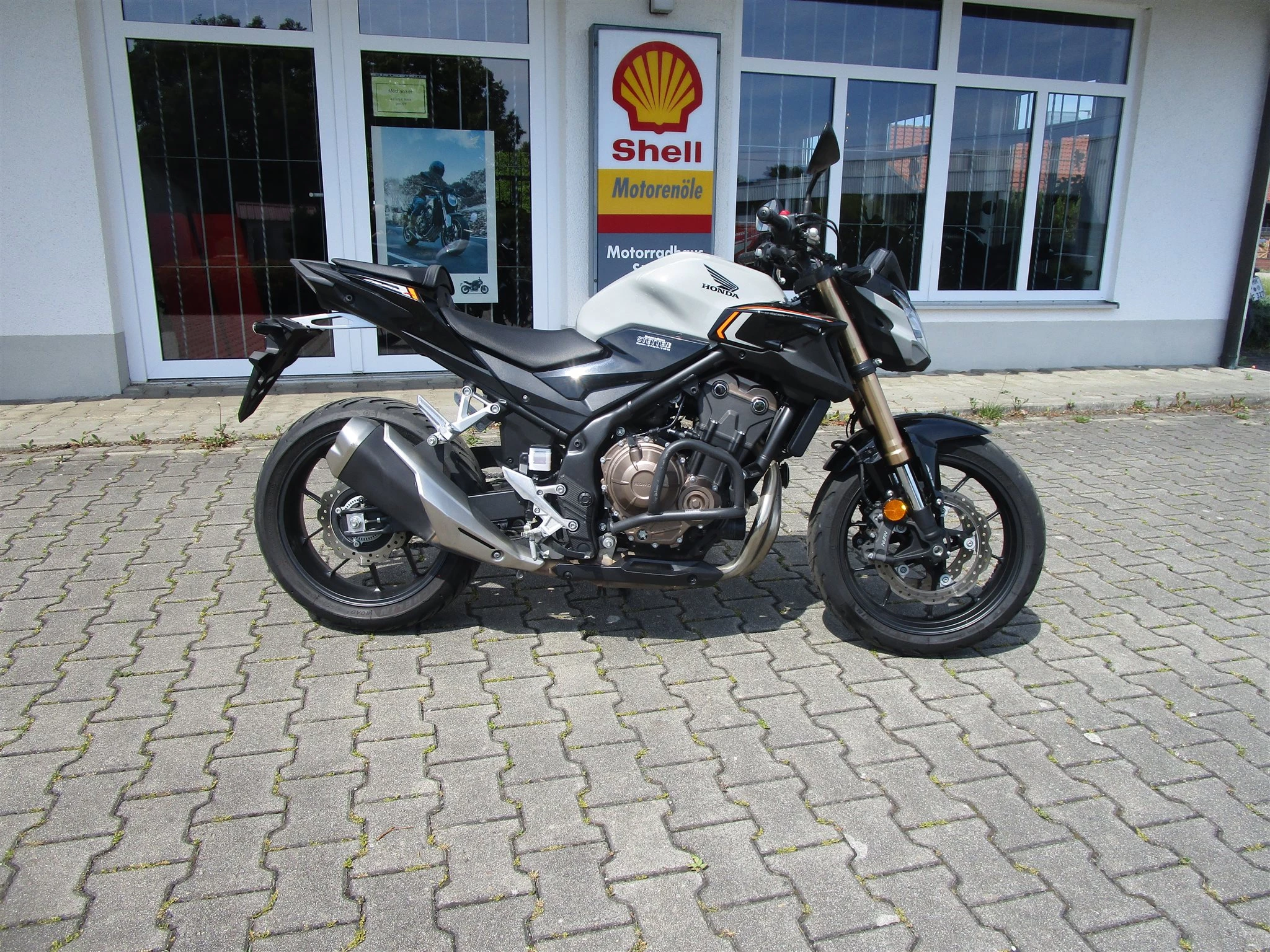 Honda CB 500