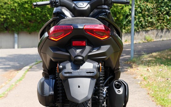 Gebrauchtmotorrad Yamaha XMAX 300 Tech MAX - Bild 6
