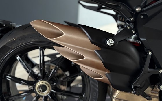 Neufahrzeug MV Agusta Dragster 800 R - Bild 11