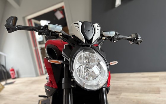 Neufahrzeug MV Agusta Dragster 800 R - Bild 3