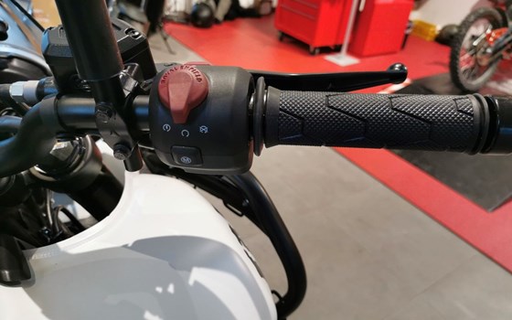 Neufahrzeug Royal Enfield Himalayan 450 - Bild 10