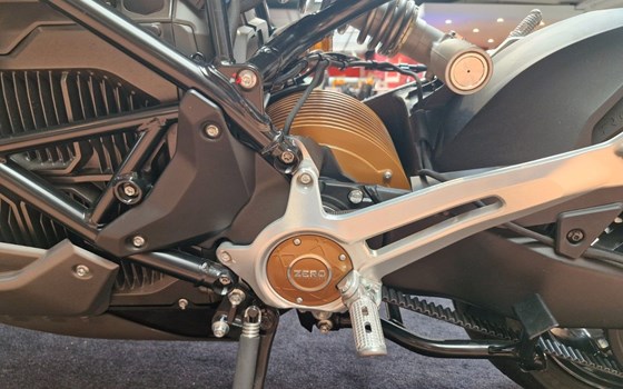 Gebrauchtmotorrad Zero SR/F - Bild 12