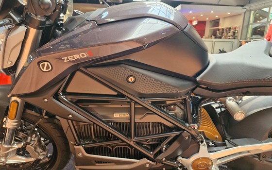 Gebrauchtmotorrad Zero SR/F - Bild 13