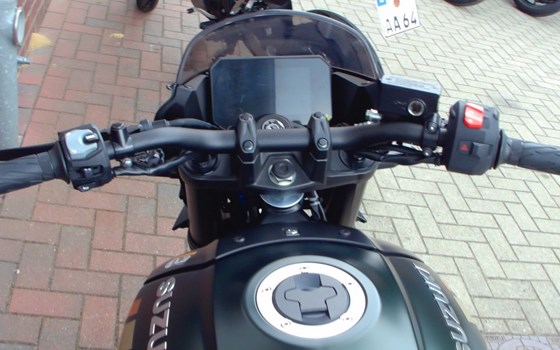 Gebrauchtmotorrad Suzuki GSX-8TT - Bild 12
