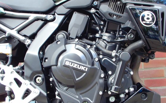 Gebrauchtmotorrad Suzuki GSX-8TT - Bild 9