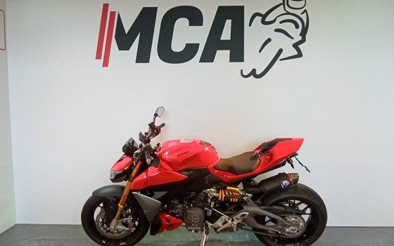 Gebrauchtmotorrad Ducati Streetfighter V2 S - Bild 5
