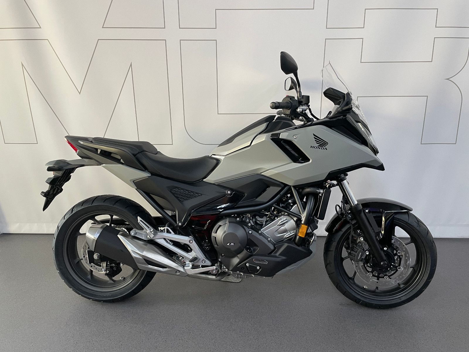 Honda NC750X DCT