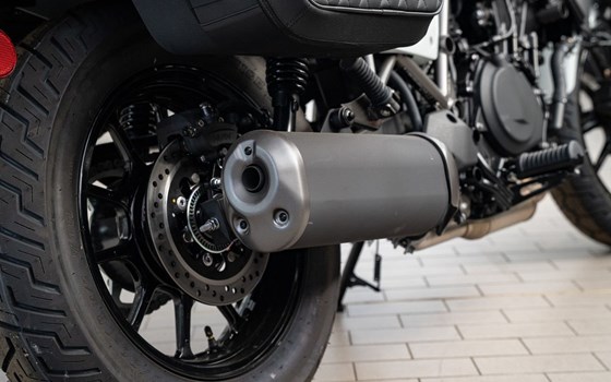 Neufahrzeug Kawasaki Eliminator 500 - Bild 14