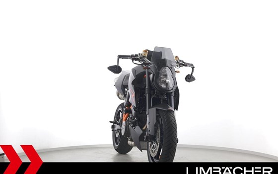 Gebrauchtmotorrad KTM 990 Super Duke R - Bild 11