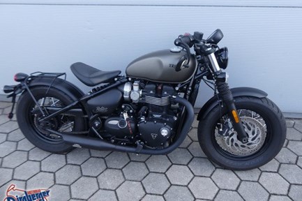 Triumph Bonneville Bobber