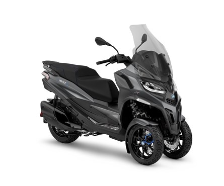 Neumotorrad Piaggio MP3 400 Sport