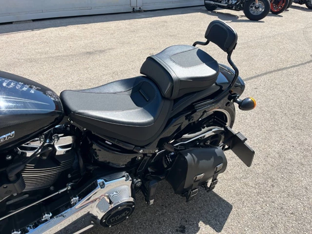Harley-Davidson Softail Breakout 114 FXBRS (schwarz) - Bild 10