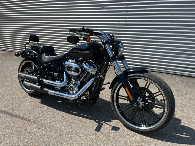 Harley-Davidson Softail Breakout 114 FXBRS (schwarz) - Bild 4
