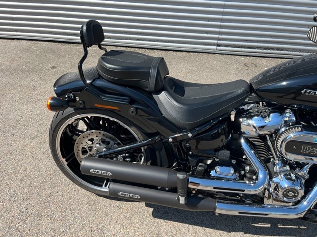 Harley-Davidson Softail Breakout 114 FXBRS (schwarz) - Bild 6