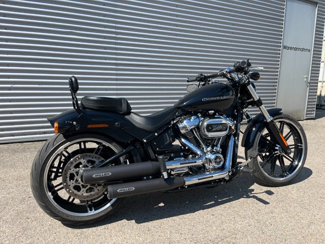 Harley-Davidson Softail Breakout 114 FXBRS (schwarz) - Bild 7