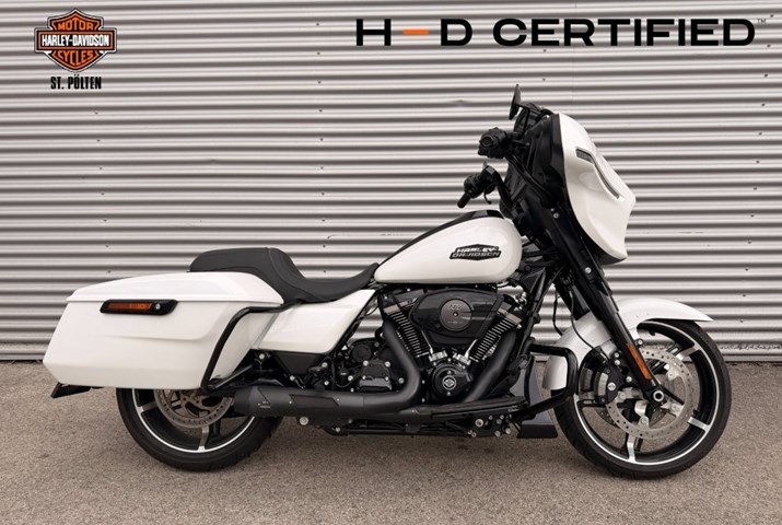 Harley-Davidson Street Glide FLHX (weiss) - Bild 2
