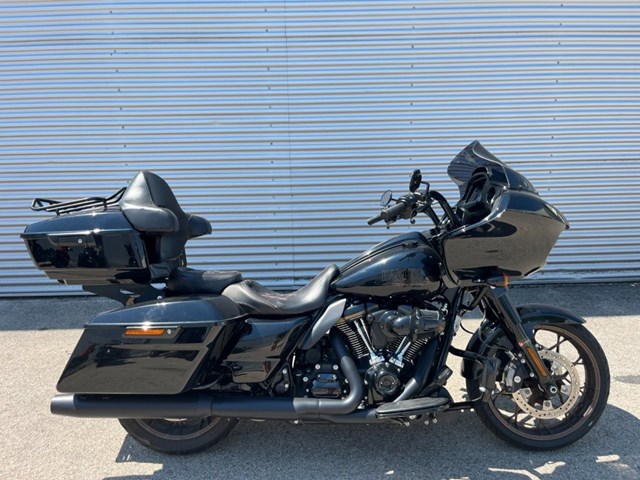 Harley-Davidson Touring Road Glide ST (schwarz) - Bild 3