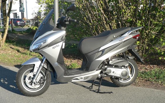 Neufahrzeug Aprilia SXR 50 - Bild 5