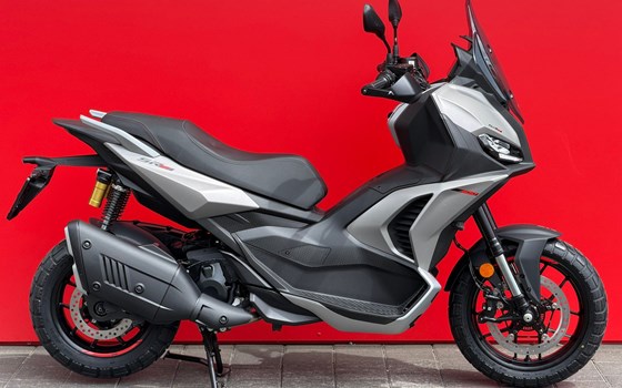 Motorrad Occasion Aprilia SR GT 400 - Bild 1