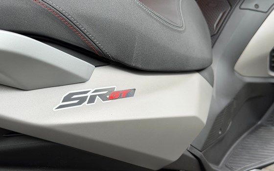 Motorrad Occasion Aprilia SR GT 400 - Bild 11