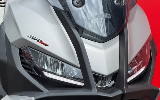 Motorrad Occasion Aprilia SR GT 400 - Bild 14