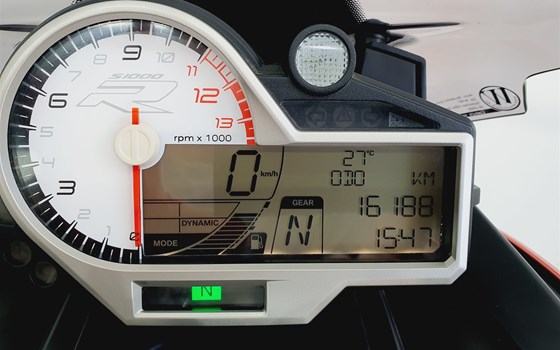 Gebrauchtmotorrad BMW S 1000 R - Bild 9