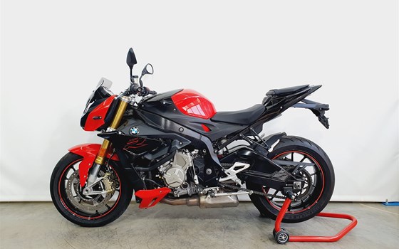 Gebrauchtmotorrad BMW S 1000 R - Bild 5