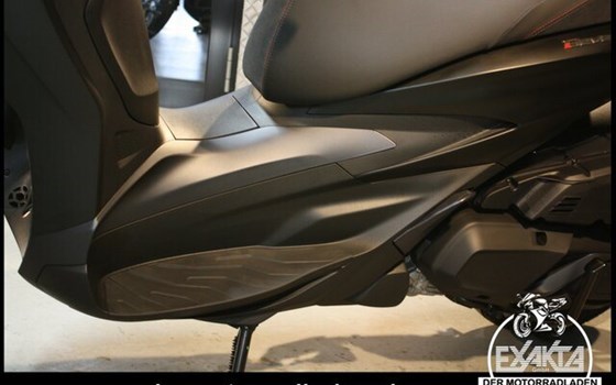 Neufahrzeug Piaggio Beverly 400 hpe - Bild 23