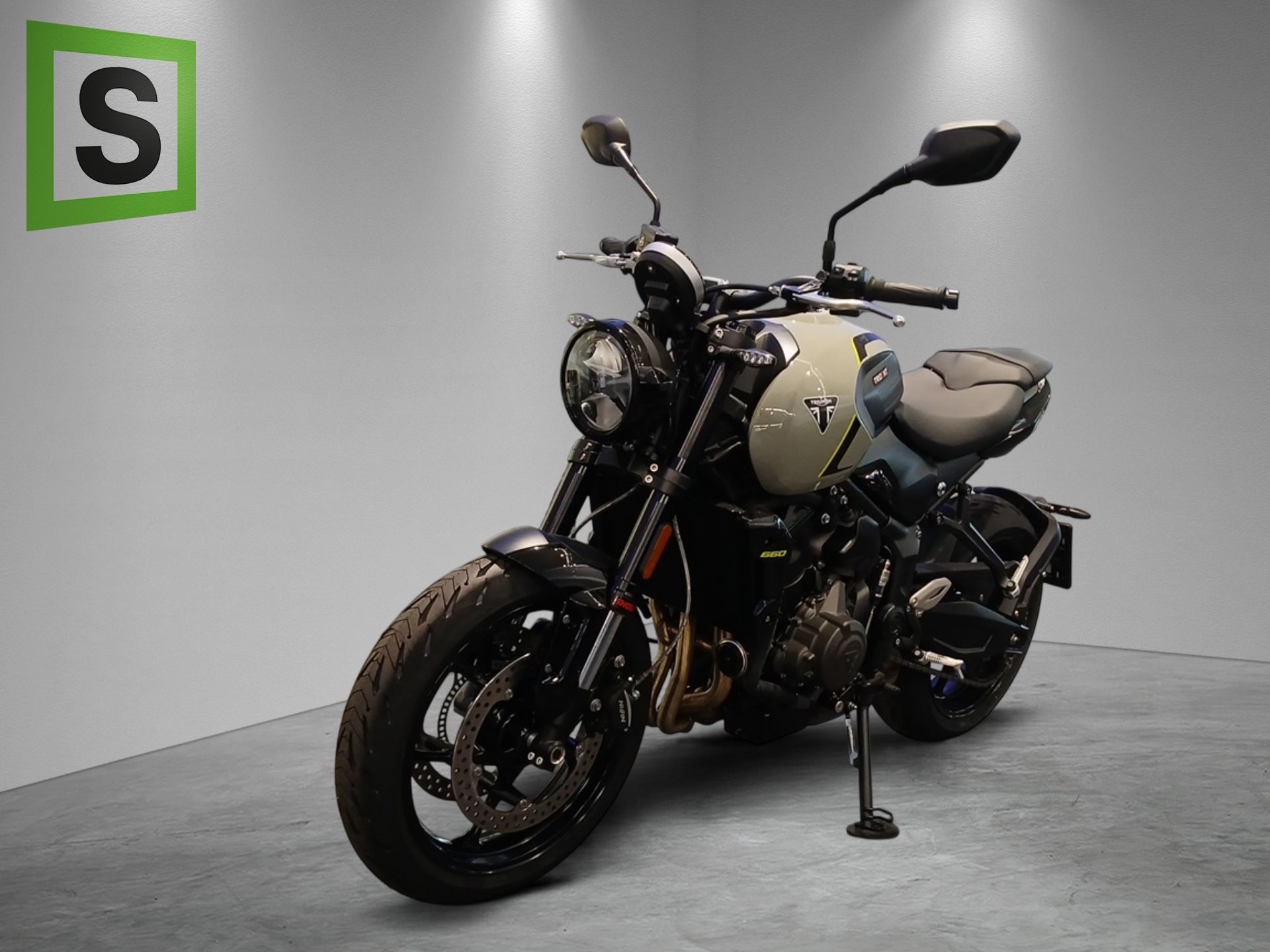 Triumph Trident 660