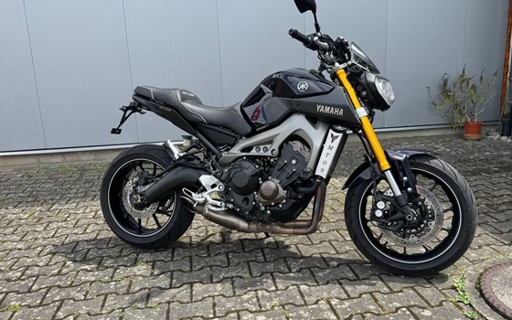 Gebrauchtmotorrad Yamaha MT-09 - Bild 2