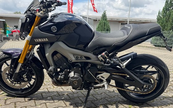 Gebrauchtmotorrad Yamaha MT-09 - Bild 8