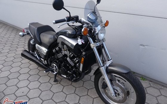 Gebrauchtmotorrad Yamaha V-Max VMX 1200 - Bild 2