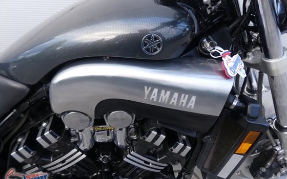 Gebrauchtmotorrad Yamaha V-Max VMX 1200 - Bild 3
