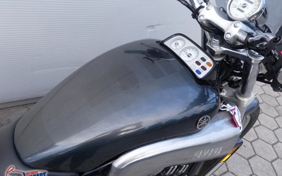 Gebrauchtmotorrad Yamaha V-Max VMX 1200 - Bild 4