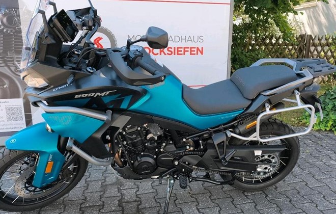 CFMOTO 800MT-ES