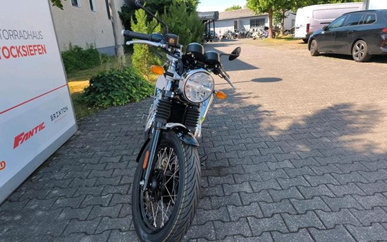 Neufahrzeug Royal Enfield Continental GT 650 - Bild 3