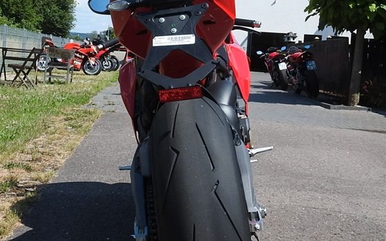 Gebrauchtmotorrad Ducati Panigale V4 S - Bild 3